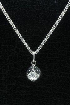 Zilveren Dobbelsteen ketting hanger - middel