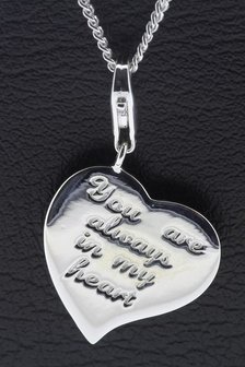 Zilveren Hart met tekst You are always in my heart hanger en bedel