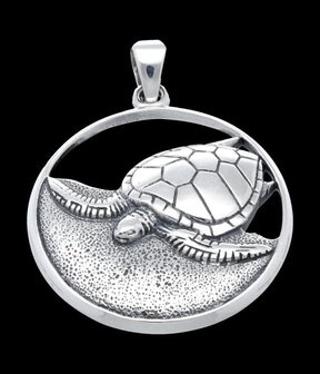 Zilveren Schildpad op strand open kettinghanger