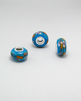 Zilveren glas bead - deco blauw bewerkt