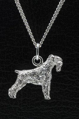 Zilveren Riesen schnauzer oren ongecoupeerd ketting hanger - groot