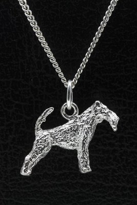 Zilveren Fox terrier draadhaar met staart ketting hanger - groot