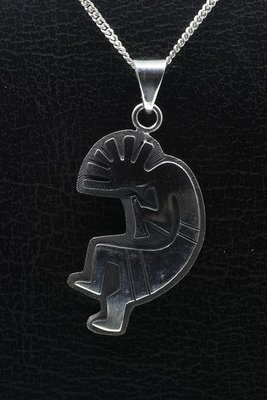 Zilveren Indiaan Kokopelli vrije stijl groot hopi style ketting hanger