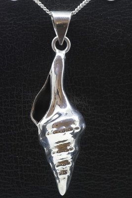 Zilveren Slakkenhuis stekelhoorn ketting hanger