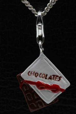 Zilveren Chocolades hanger en/of bedel
