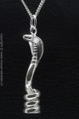 Zilveren Cobra slang XL ketting hanger
