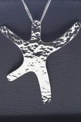 Zilveren Zeester abstract gehamerd XL ketting hanger