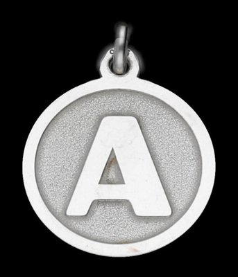 Zilveren Letter A rond mat-glans ketting hanger