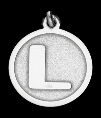 Zilveren Letter L rond mat-glans ketting hanger