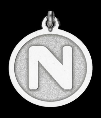 Zilveren Letter N rond mat-glans ketting hanger